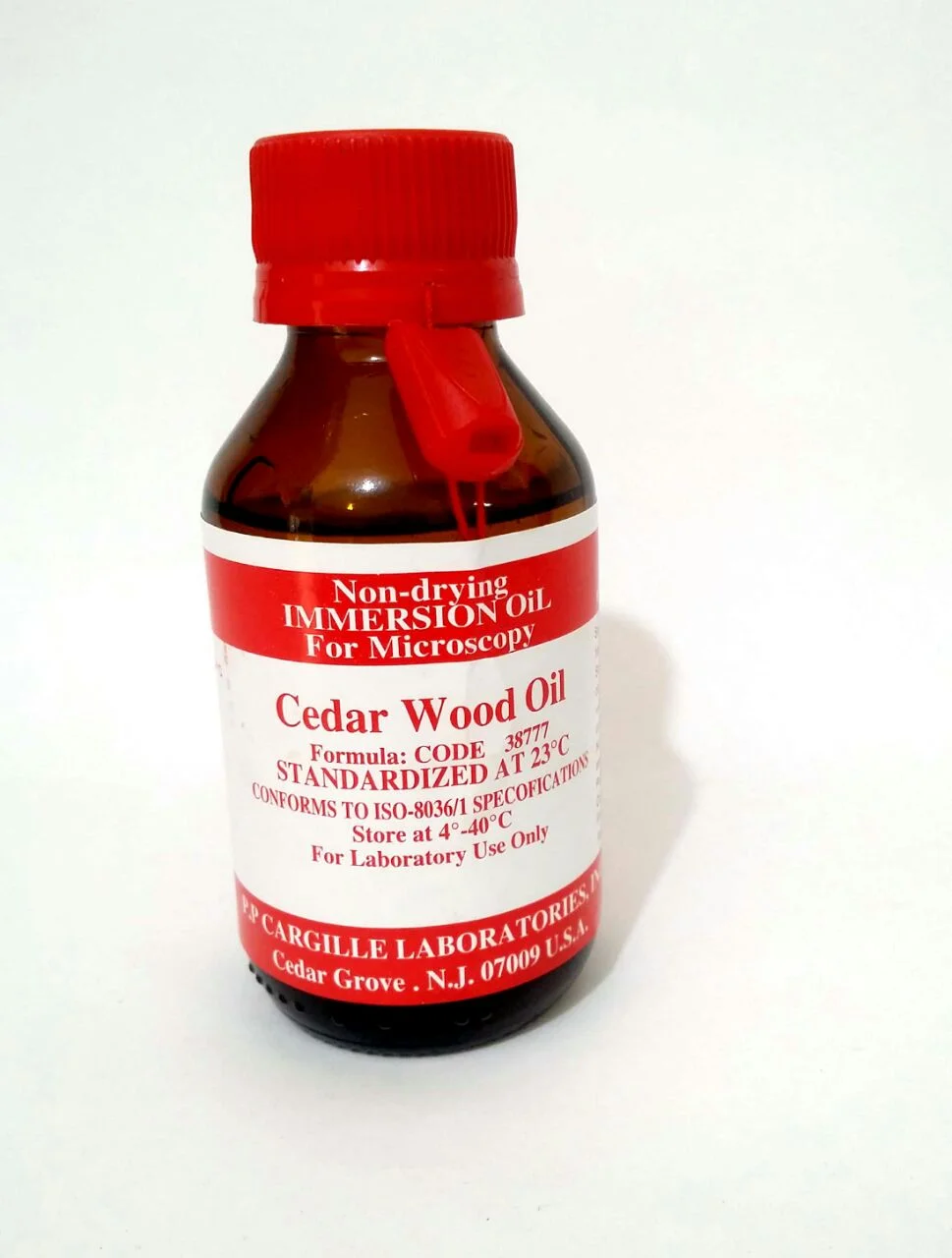 زيت سيدار صيني 100 مللي cedar wood oil 1 زيت سيدار صيني 100 مللي cedar wood oil